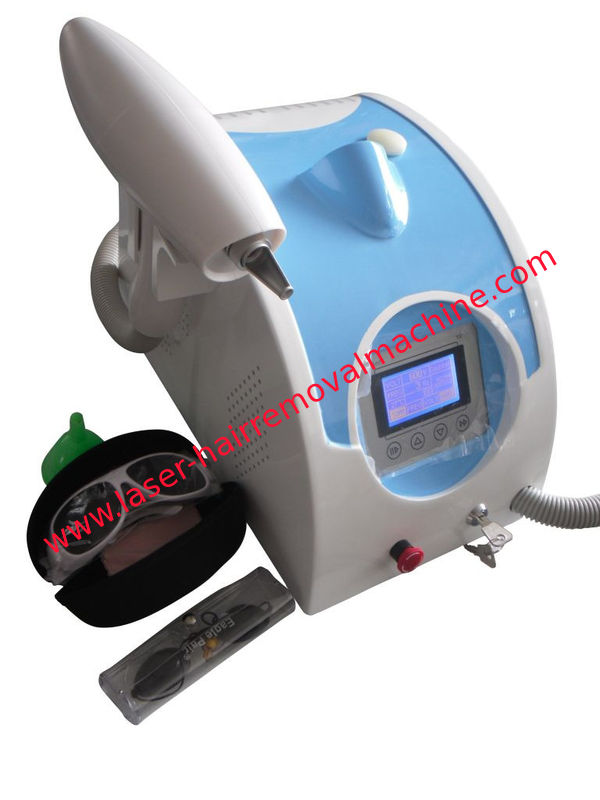 Schalter Nd YAG des Schönheits-Salon-Q Laser-Ausrüstung für Sommersprosse-Abbau 1000W Soem