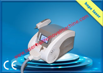 China Schalter-Tätowierungs-Abbau-Laser-Ausrüstung Nd Yag Q 5,7 Zoll-Touch Screen fournisseur